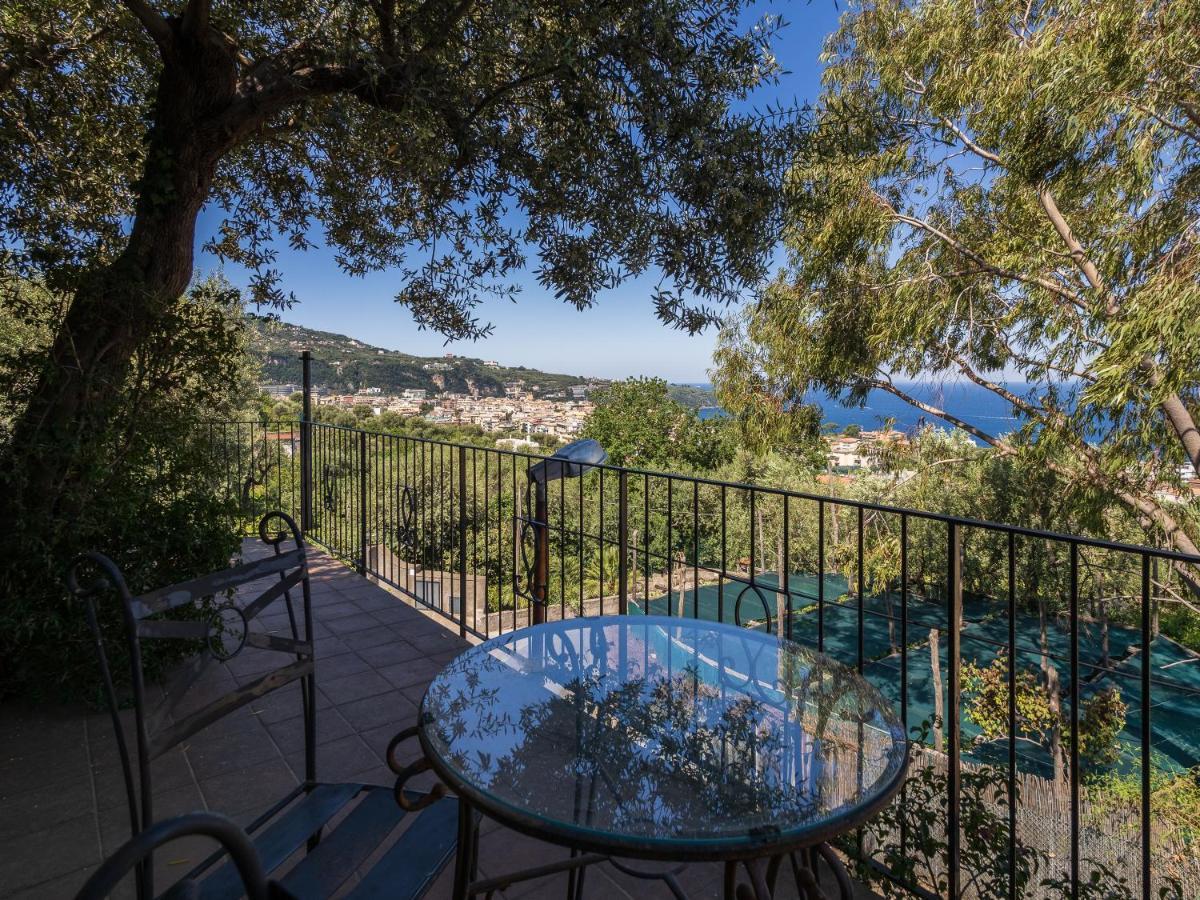 Ulivi Apt Villa Sorrento Eksteriør billede