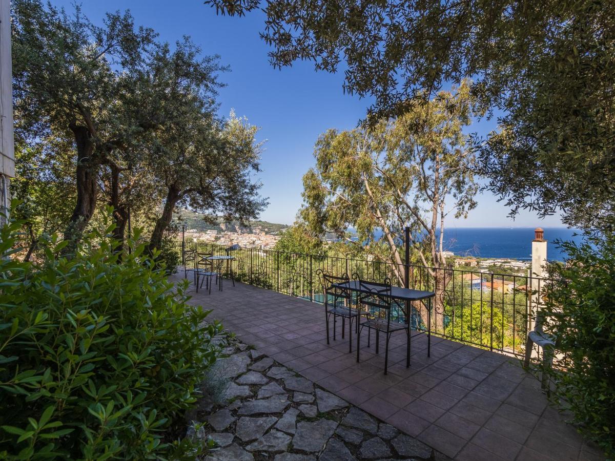 Ulivi Apt Villa Sorrento Eksteriør billede